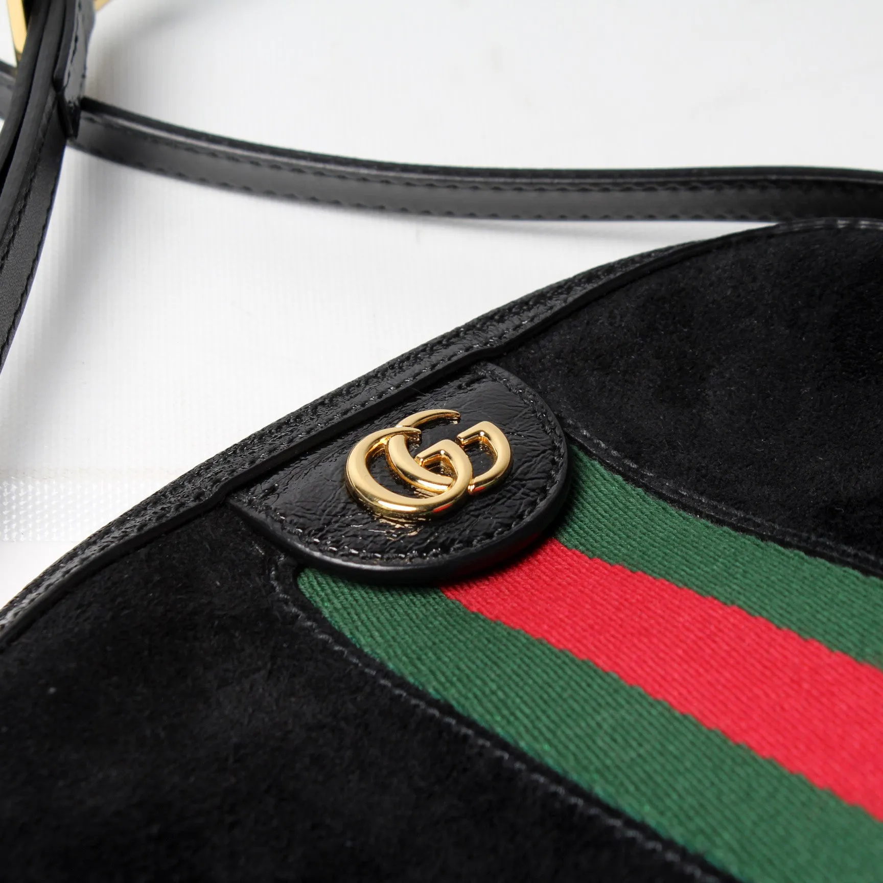 499621 Ophidia GG Suede Small Crossbody