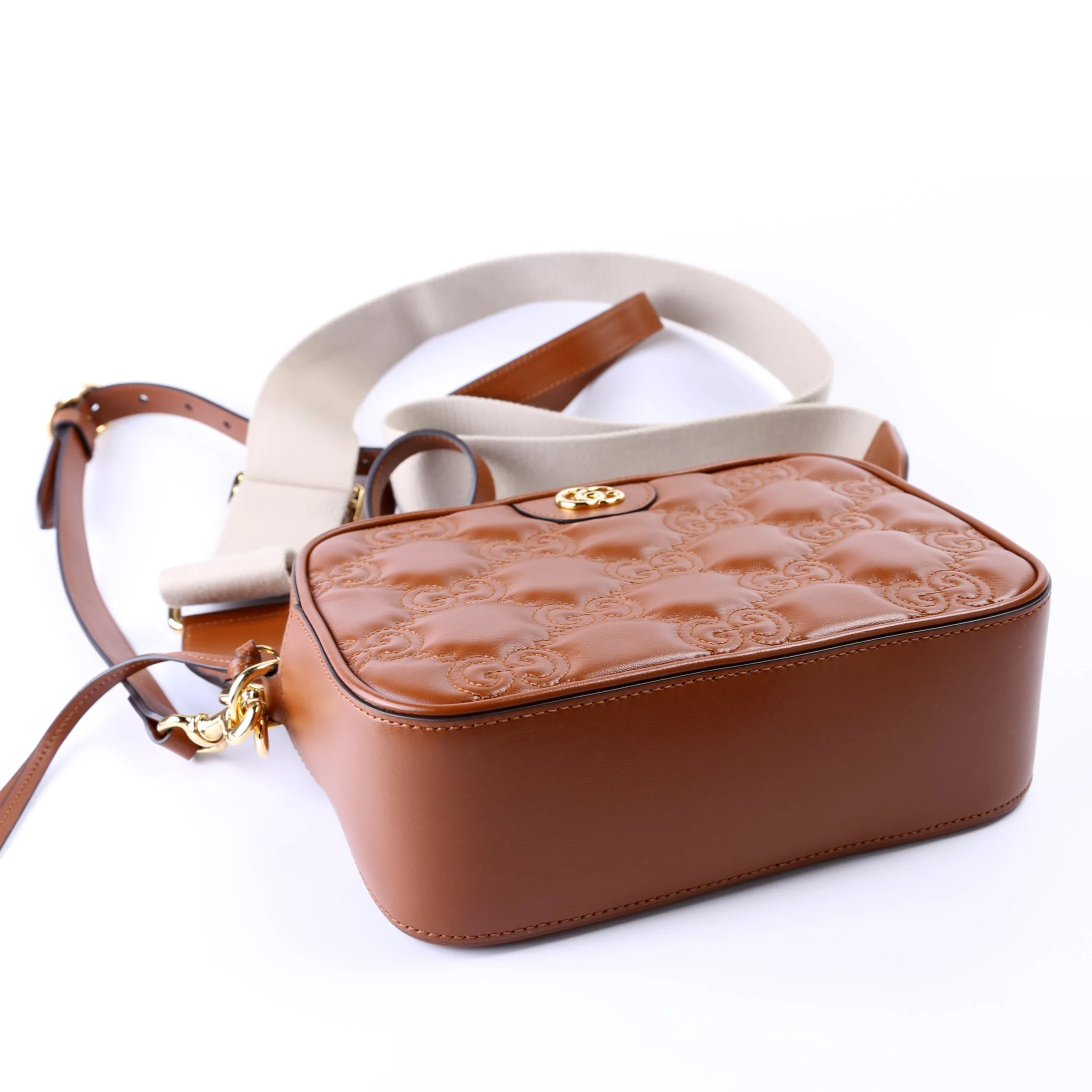 702234 Matelasse Small