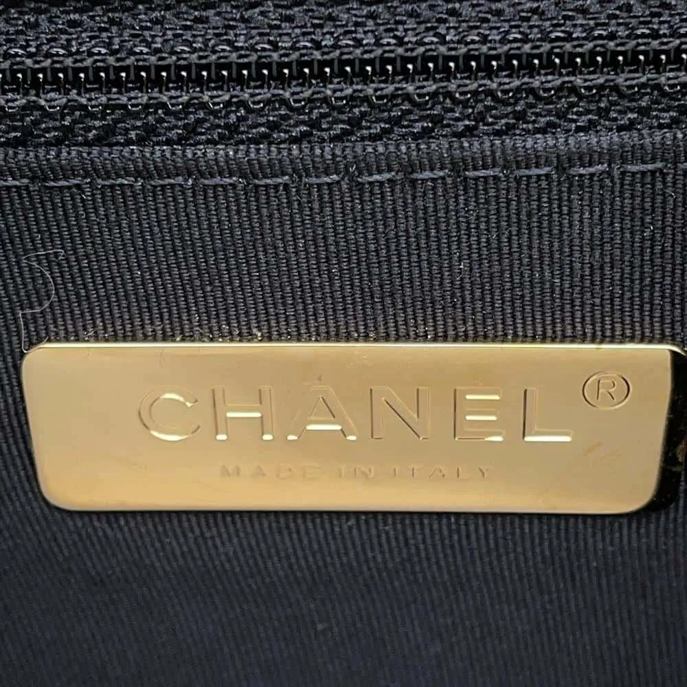CHANEL 19 Chain Shoulder Bag Gold Leather