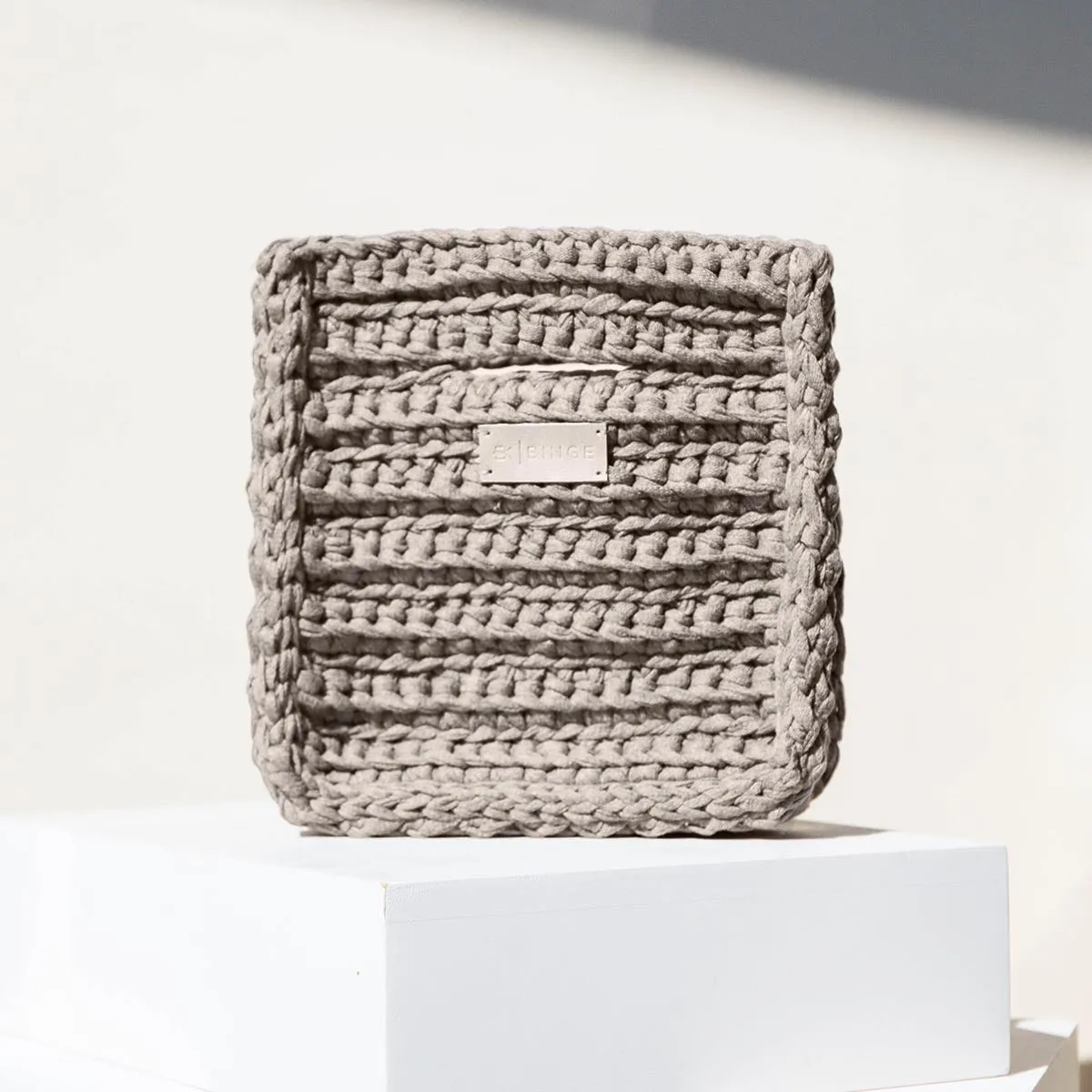 Lia Mini Box Tote