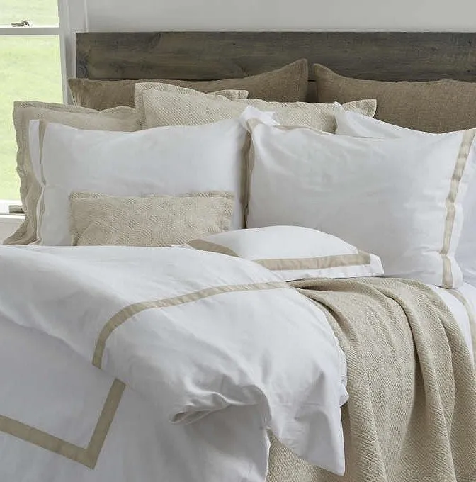 Vintage Beach Cottage Sateen Bedding