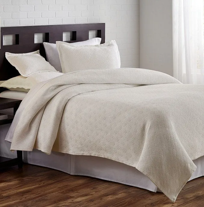 Vintage Beach Cottage Sateen Bedding